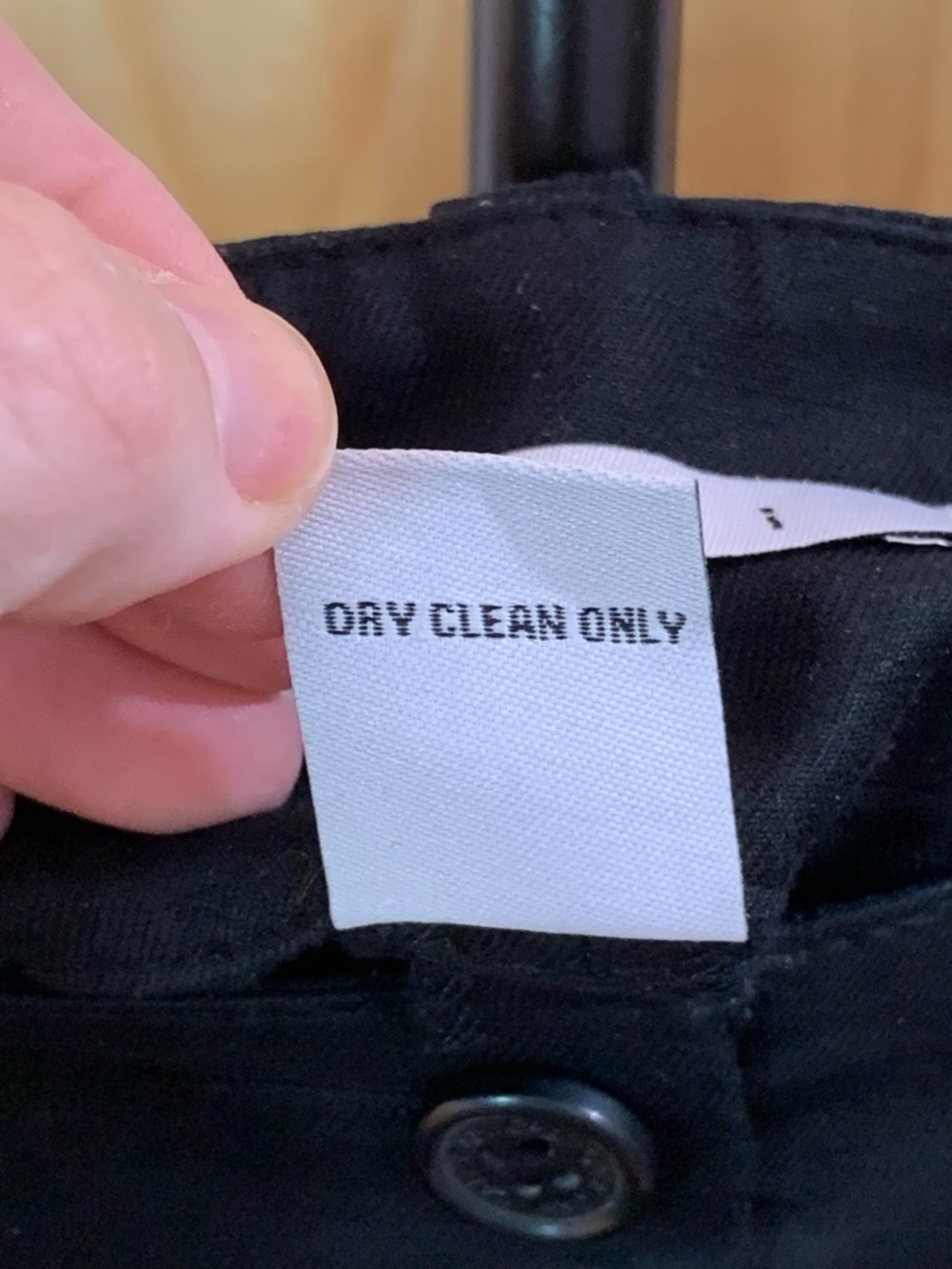 Cabi Cropped Linen/cotton blend pants - Picture 4 of 5